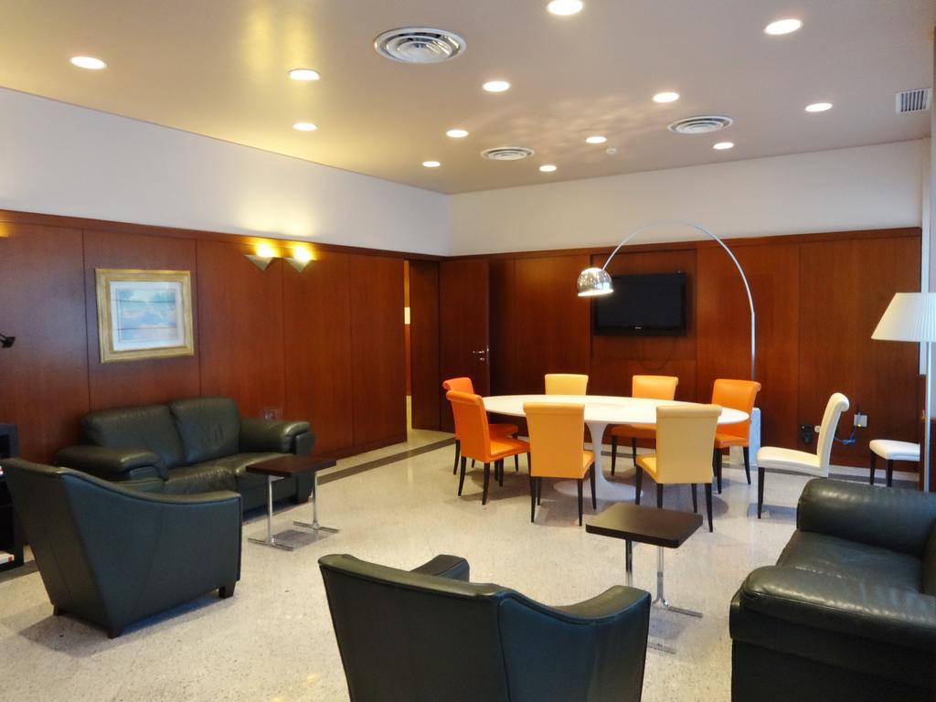 Hotel Excelsior Magenta Ngoại thất bức ảnh